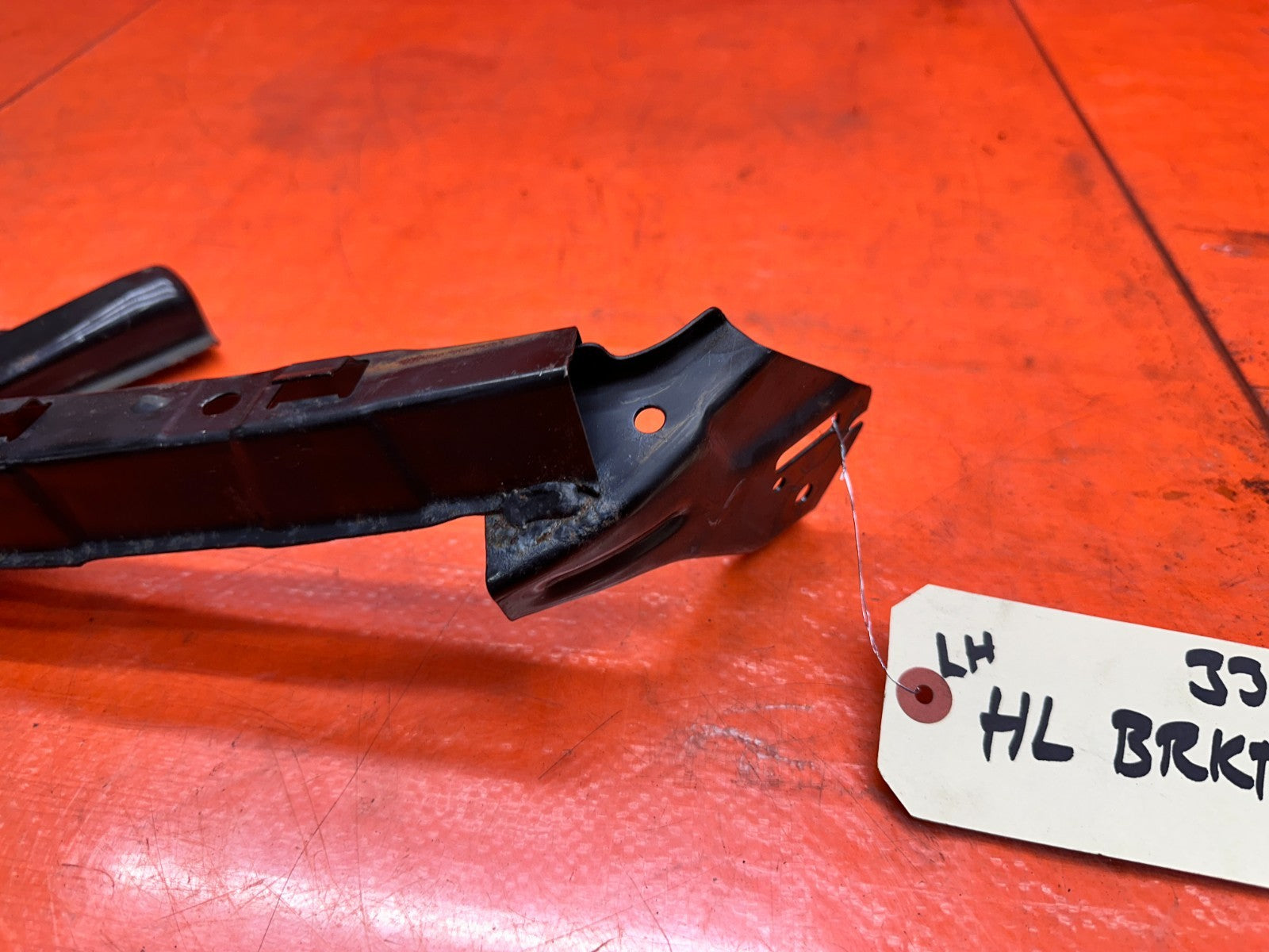 13 15 HONDA CIVIC SI 4D 2.4L LEFT DRIVER FRONT HEADLIGHT MOUNTING BRACKET OEM #34