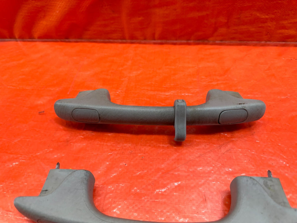 02 05 HONDA CIVIC SI EP3 HATCHBACK   INTERIOR GRAB HANDLE SET LEFT RIGHT OEM 1874