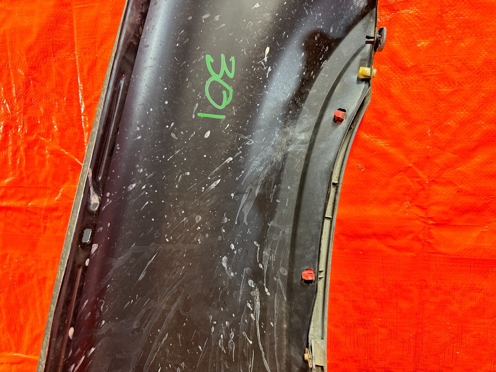 97 01 HONDA CR V CRV   DRIVER LEFT FENDER WITH OUTER TRIM   OEM FACTORY #3019