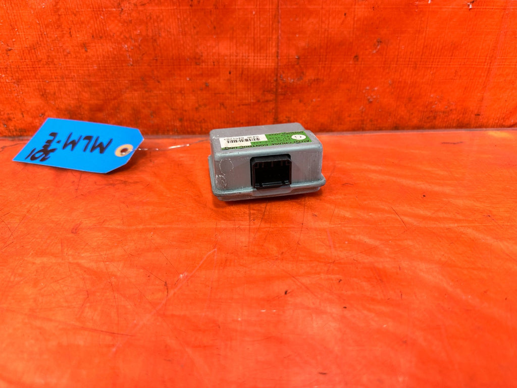 1998 98 HONDA CR V CRV   AUTO CRUISE CONTROL UNIT   36700 S10 A02   OEM #3012