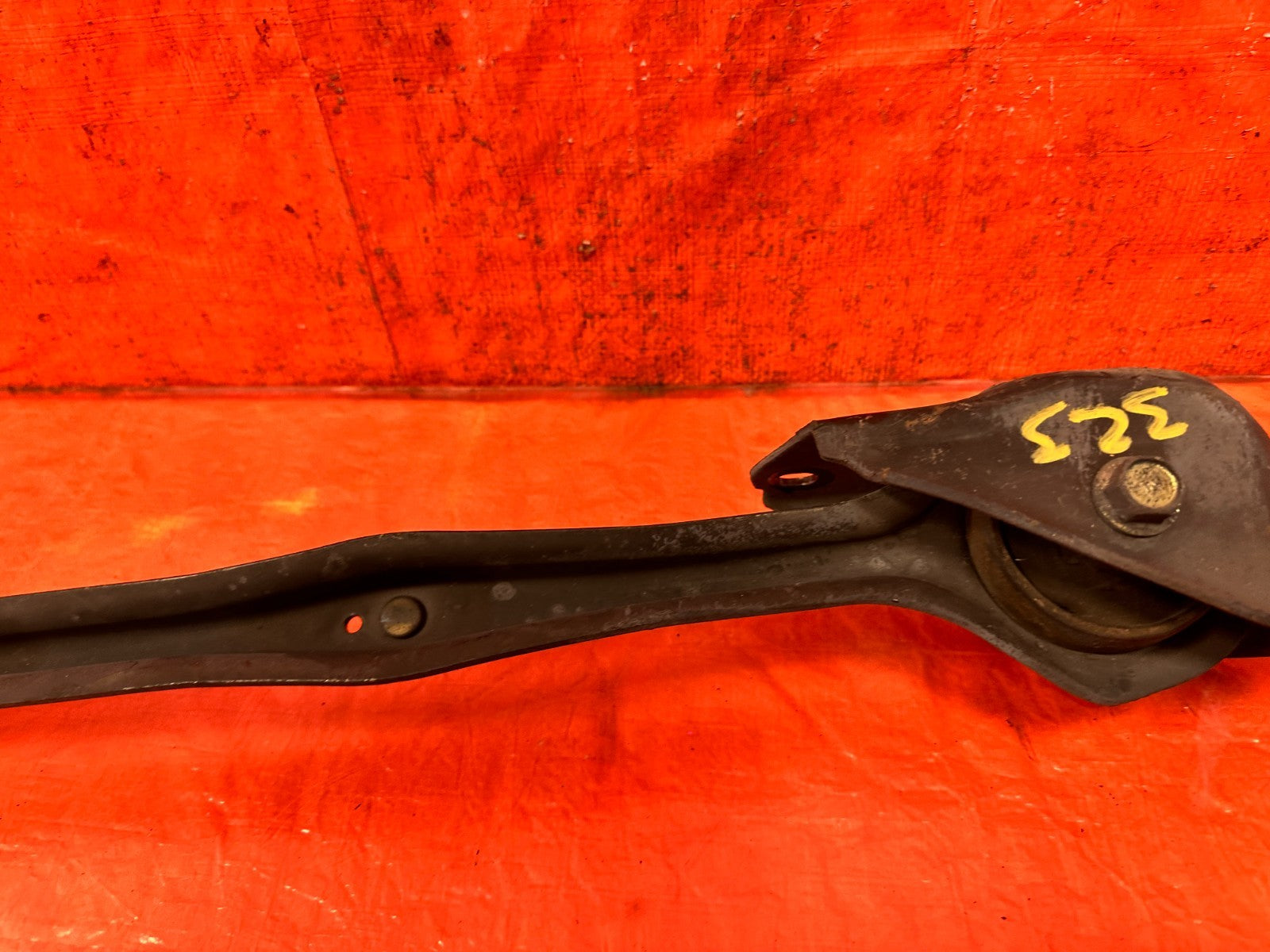 97 01 HONDA PRELUDE   DRIVER LEFT REAR TRAILING ARM BRAKE DRUM   OEM #32310