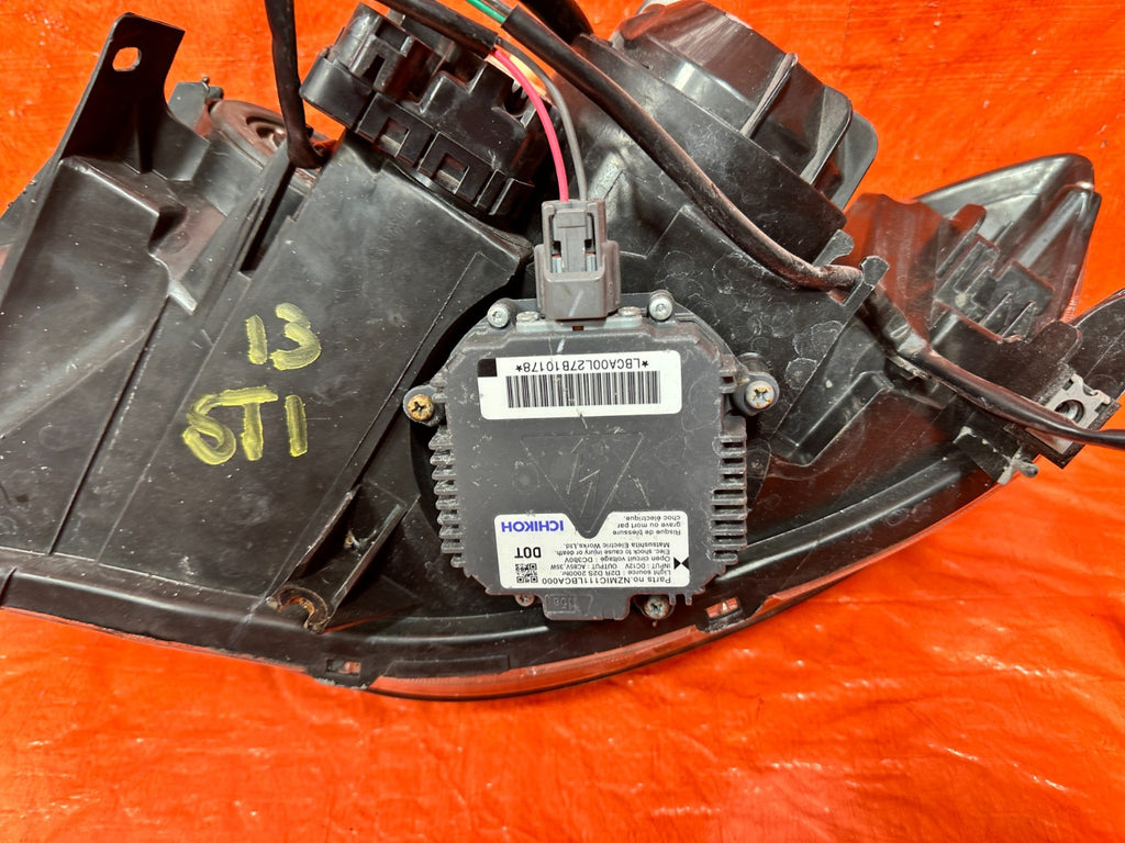 2013 13 SUBARU IMPREZA WRX STI   PASSENGER RIGHT HEADLIGHT HEADLAMP OEM OE #STI15