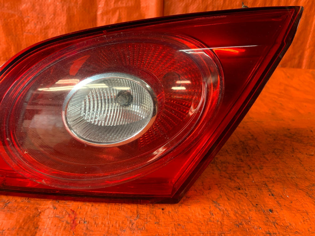 OEM 2010 2011 2012 VOLKSWAGEN CC   TAIL LIGHT LAMP   PASSENGER RIGHT INNER4