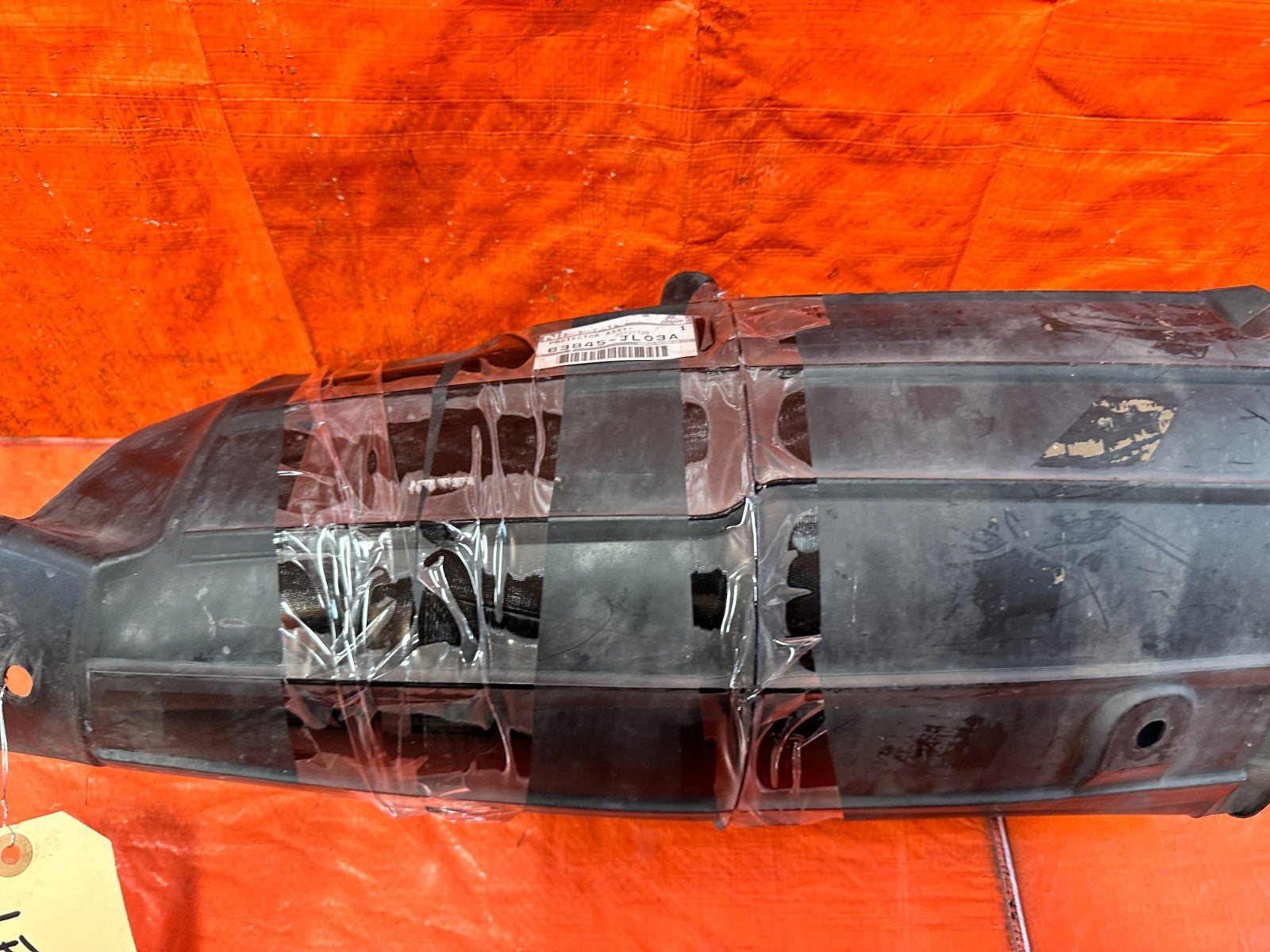 08 15 INFINITI G37 & Q60    2D COUPE   63845 JL03A   OEM FACOTRY OE6