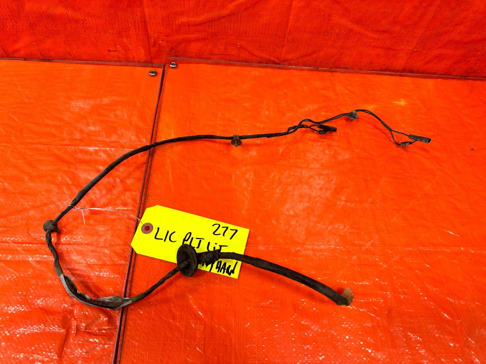 88 91 HONDA CRX   LICENSE PLATE BULB HARNESS   OEM FACTORY #2770