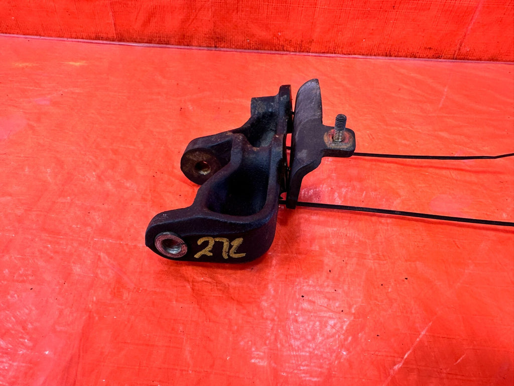 93 95 HONDA DEL SOL & 92 95 CIVIC   D15B7 D16Z6 ALTERNATOR MOUNTING BRACKETS 2726