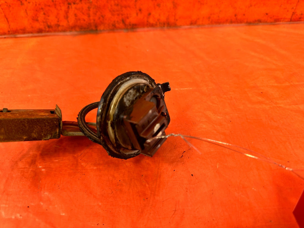 92 95 HONDA CIVIC   GASOLINE GAS FUEL LEVER SENSOR METER UNIT   OEM #3272