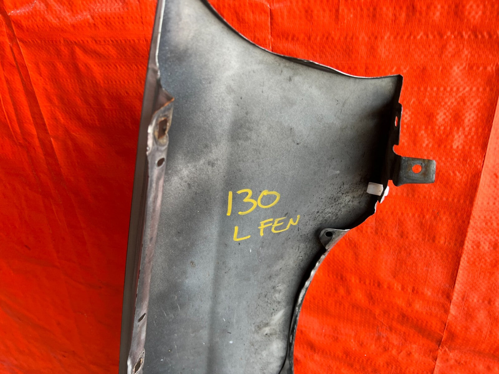 96 98 HONDA CIVIC   FENDER   PASSENGER RIGHT SIDE SILVER COLOR   OEM FACTORY 13010