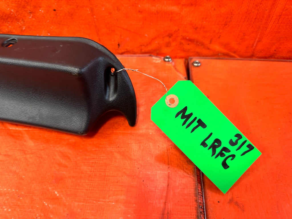 90 91 HONDA CIVIC HATCHBACK   REAR HATCH TAILGATE TRIM PLASTIC COVER OEM 3171