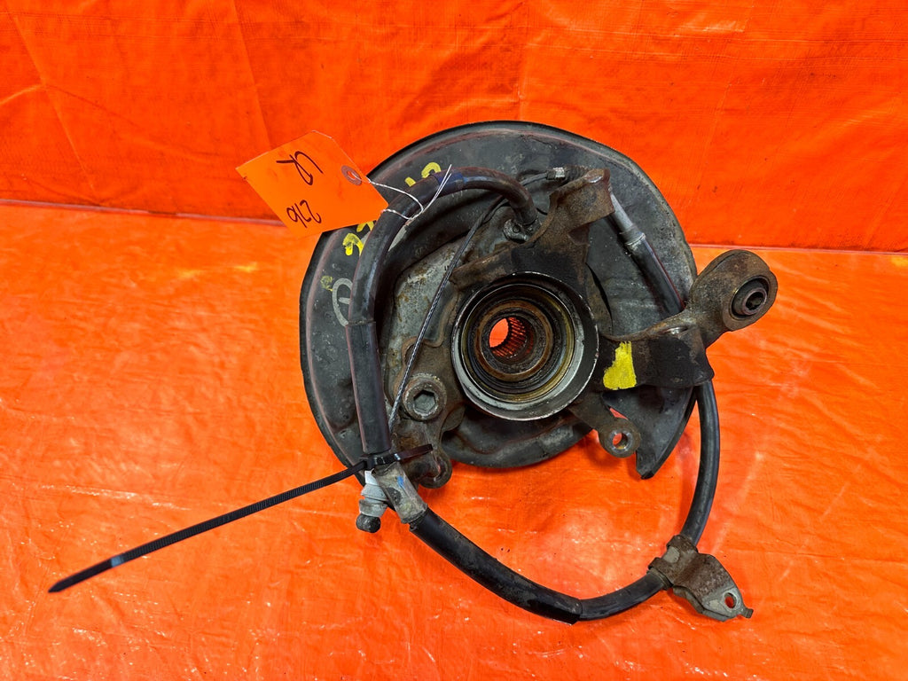 92 00 LEXUS SC300   DRIVER LEFT REAR   SPINDLE KNUCKLE HUB   OEM FACTORY #2768