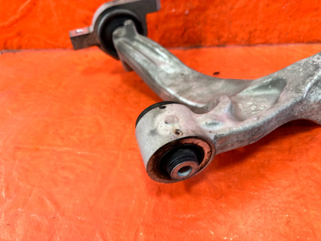 08 15 INFINITI G37 Q60   RWD ONLY   PASSENGER RIGHT FRONT LOWER CONTRO LARM 3103