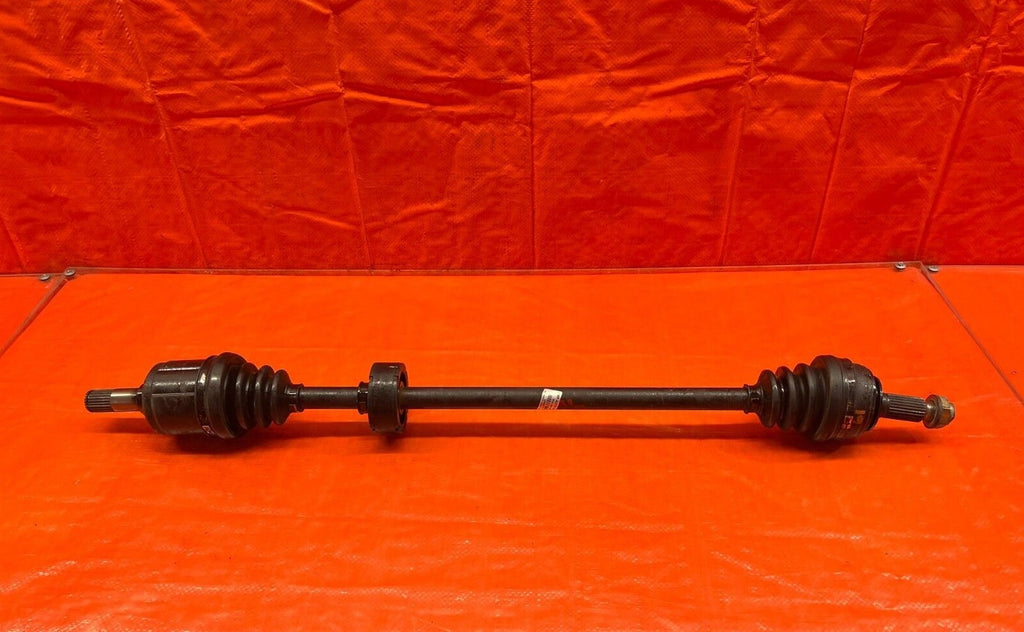 88 91 HONDA CRX DX & SI MODEL   MANUAL TRANSMISSION   DRIVER LEFT AXLE   OEM 0
