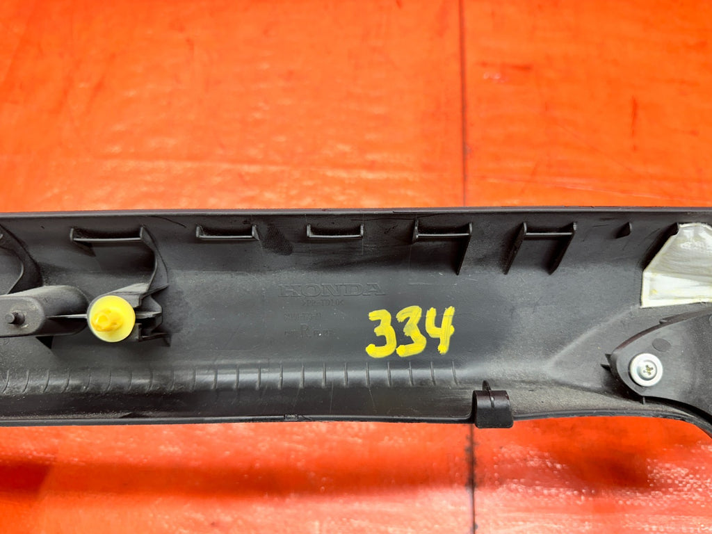 13 15 HONDA CIVIC SI 4D 2.4L RIGHT PASSENGER A PILLAR TRIM W/ TWEETER OEM #33410