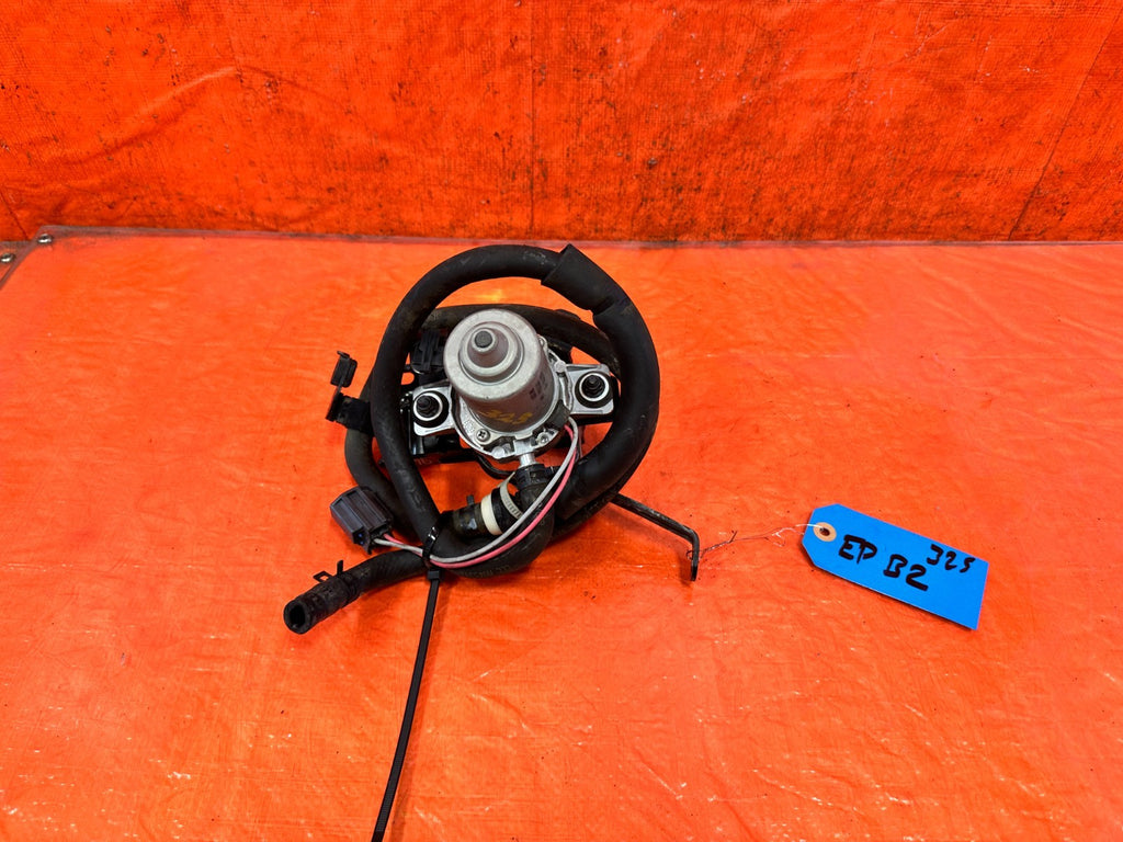 12 14 HYUNDAI GENESIS COUPE BK2 2.0L   AIR PUMP   59200 2M000   OEM #3250