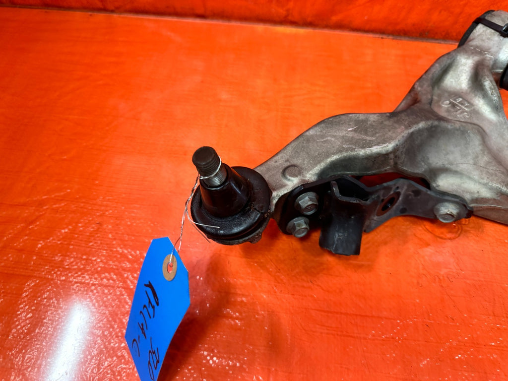 08 15 INFINITI G37 Q60   RWD ONLY   PASSENGER RIGHT FRONT LOWER CONTROL ARM 32011