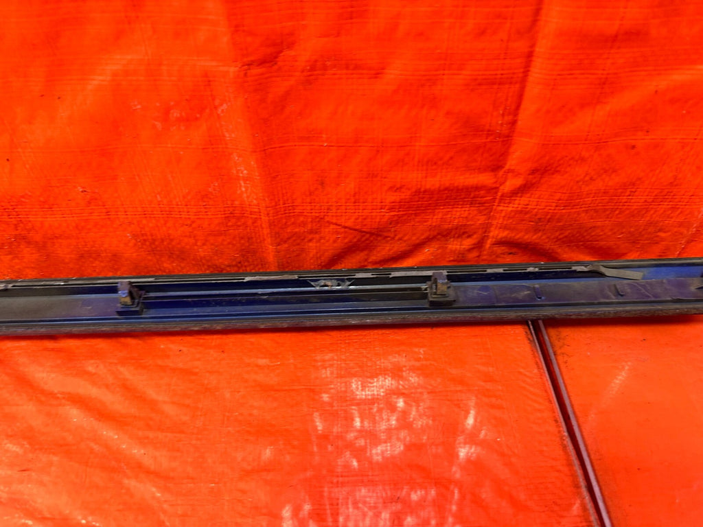 96 00 HONDA CIVIC COUPE & HATCH   DOOR MOLDING IMPACT STRIP RIGHT SIDE OEM #2858
