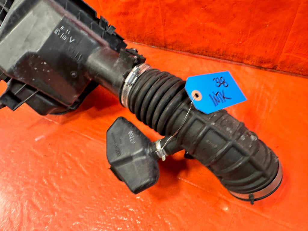 08 15 INFINITI G37 Q60 3.7L LEFT DRIVER AIR CLEANER INTAKE FILTER BOX OEM #3283