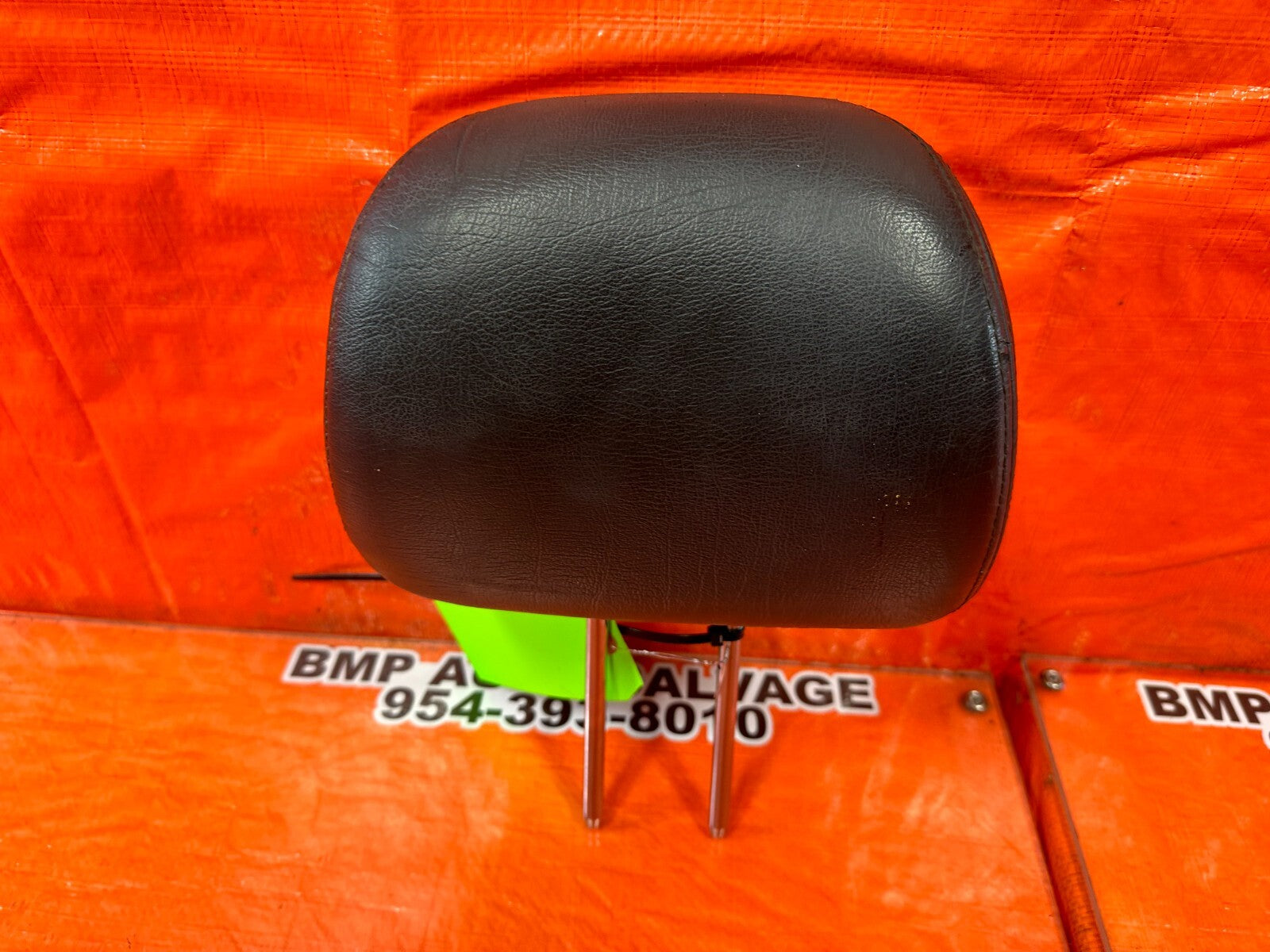 97 01 HONDA PRELUDE   BLACK LEATHER WRAP FRONT SEAT HEAD REST   OEM FACTORY #2526