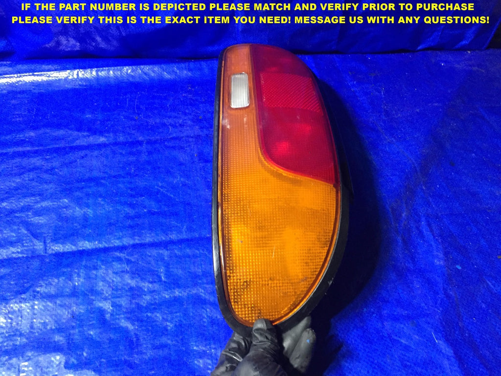 OEM 1991 1992 1993 NISSAN 100NX PASSENGER RIGHT TAIL LIGHT 91 92 93 R RH4