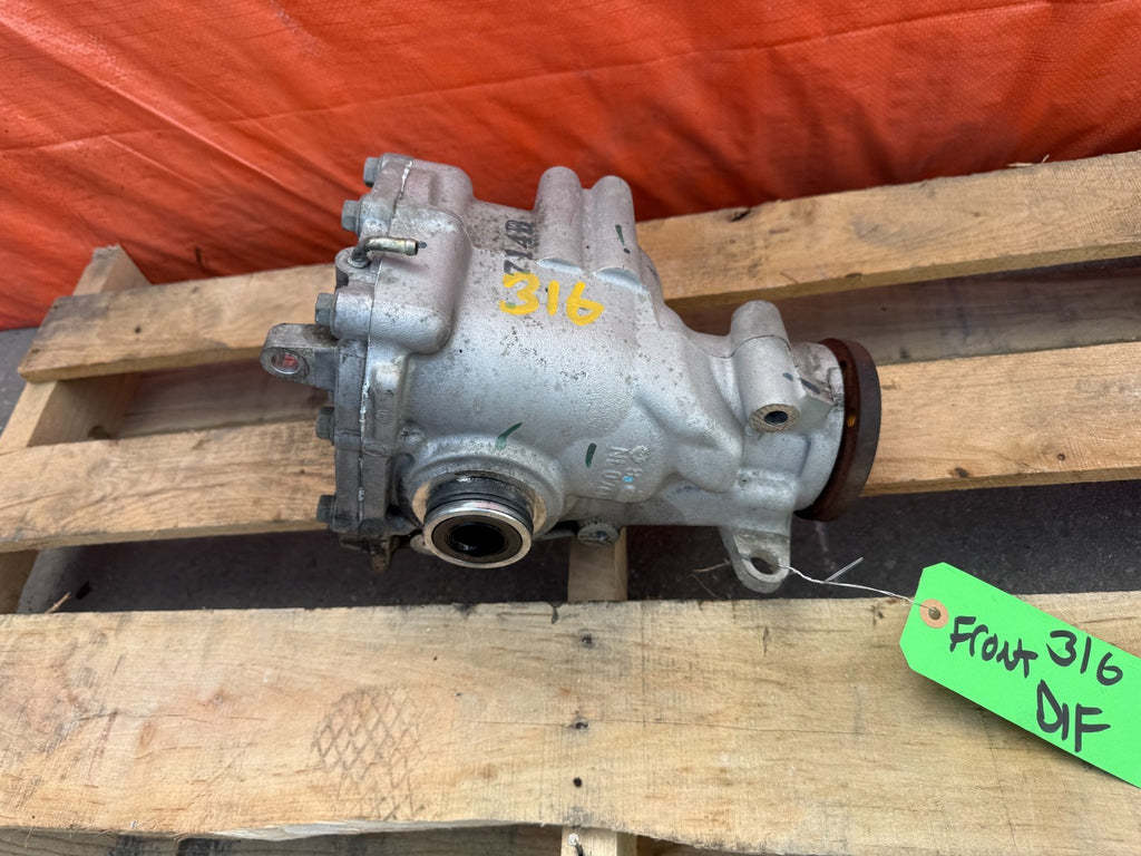 16 24 INFINITI Q50   3.0L   VR30DDTT   AWD   FRONT TRANSFER CASE DIFFERENTIAL2