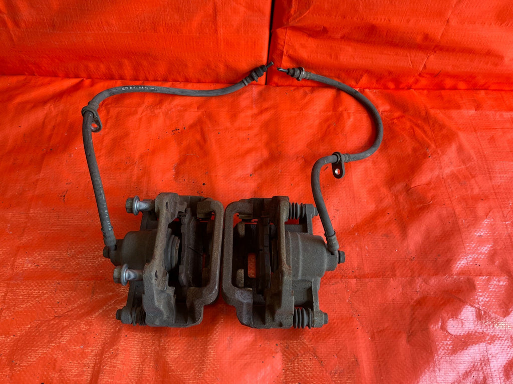 11 17 HONDA ODYSSEY   REAR   BRAKE CALIPER SET  LEFT RIGHT CALIPERS   OEM OE8