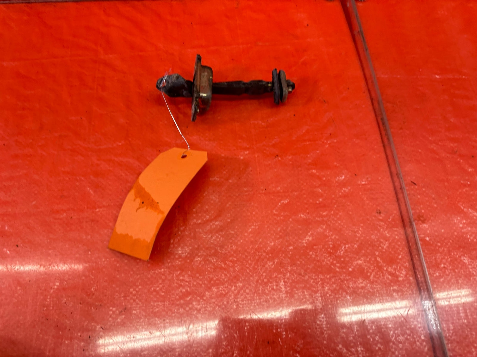 97 01 HONDA PRELUDE   DRIVER LEFT   DOOR CHECKER HINGE ARM STOPPER   OEM #21012