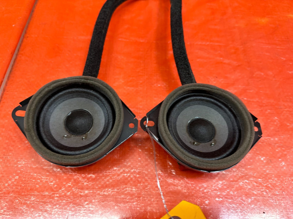 08 15 INFINITI G37 Q60 COUPE BOSE REAR QUARTER PANEL TRIM SPEAKERS LEFT + RIGHT5