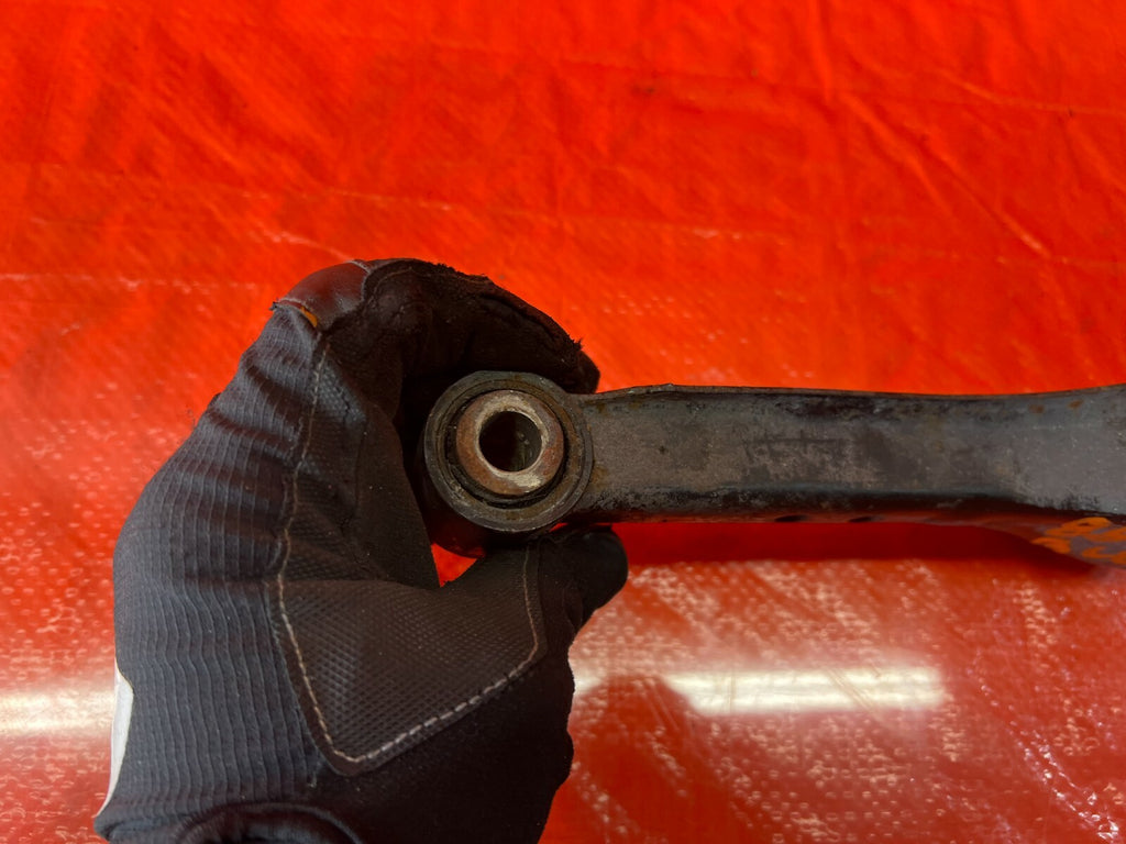 90 96 NISSAN 300ZX NON TUBO MODEL   LEFT OR RIGHT   REAR UPPER CONTROL ARM LINK5