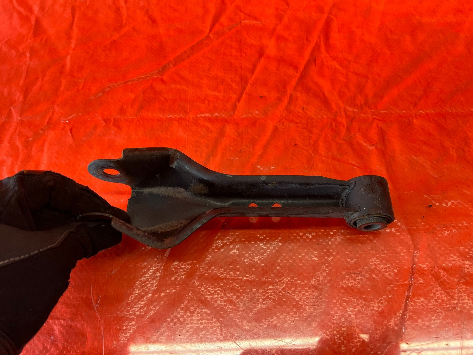 90 96 NISSAN 300ZX NON TUBO MODEL   LEFT OR RIGHT   REAR UPPER CONTROL ARM LINK10