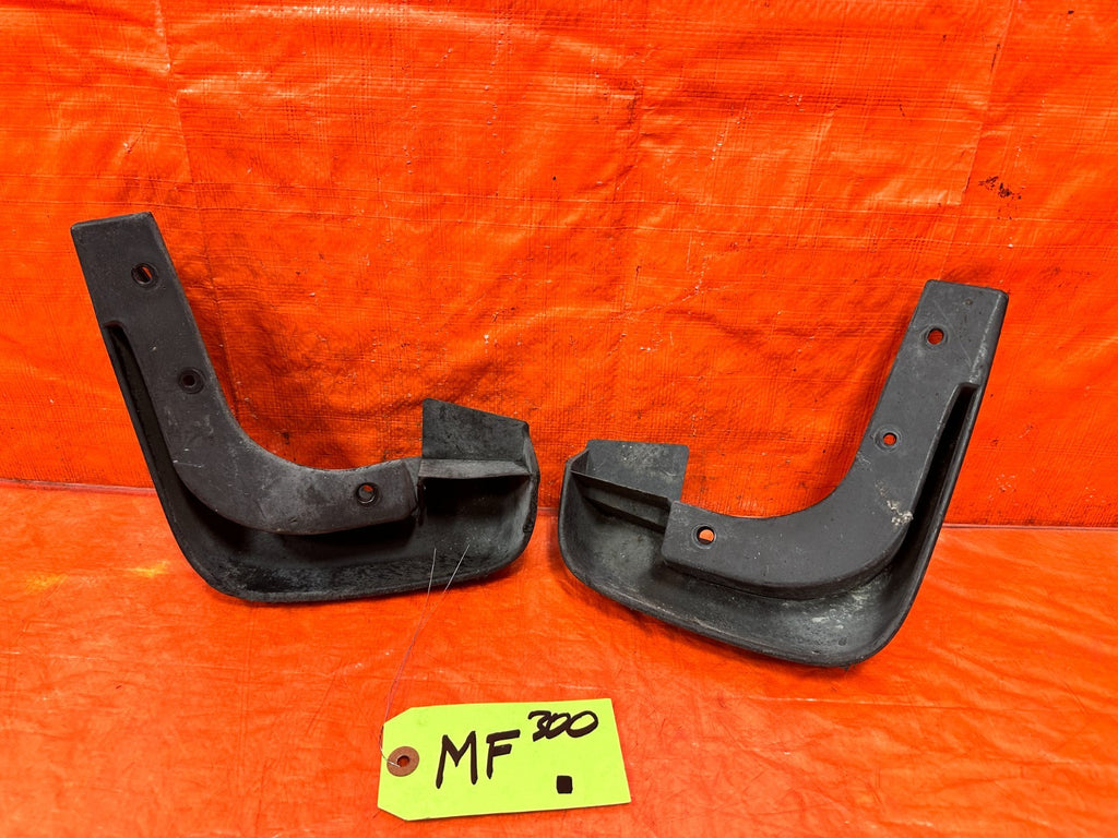06 11 HONDA CIVIC SI SEDAN   MUD FLAP / SPLASH GUARD SET LEFT RIGHT REAR OEM 3002