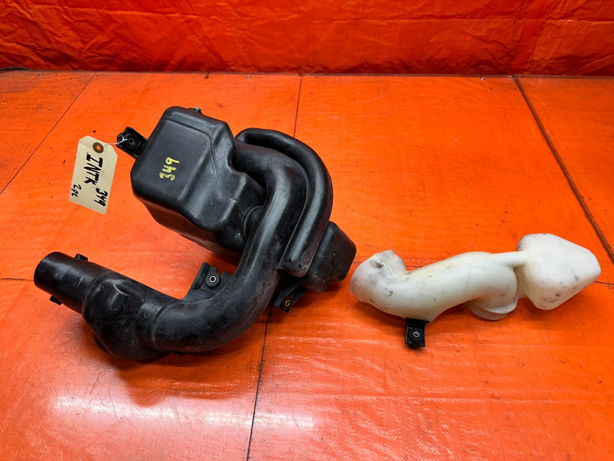 94-01 ACURA INTEGRA AIR INTAKE RESONATOR DUCT CHAMBER BOX OEM #3498