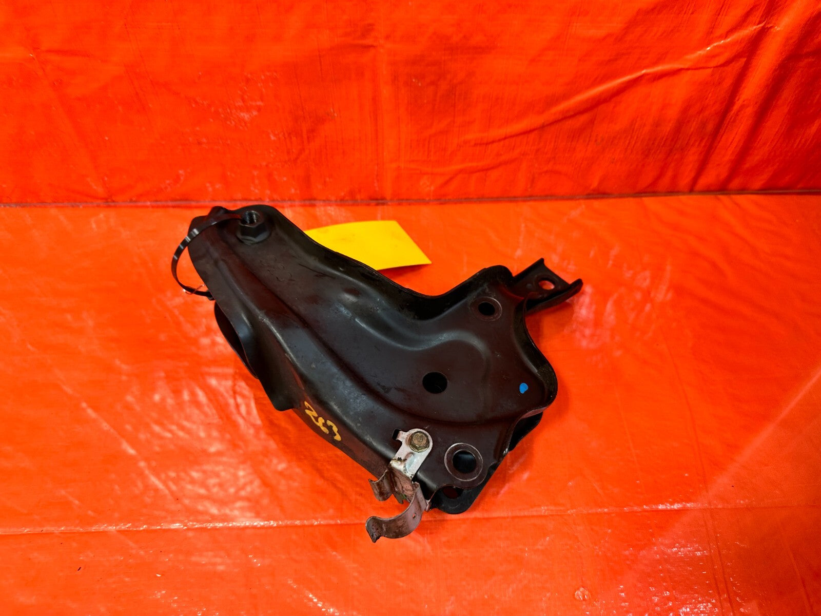 97 01 HONDA PRELUDE AUTOMATIC REAR TRANSMISSION BRACKET T BRACKET OEM #2639