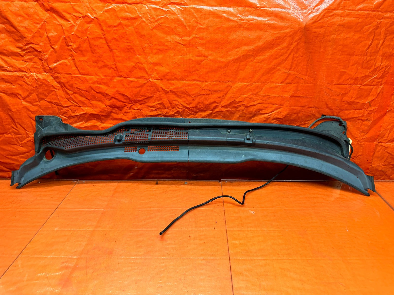 04 08 ACURA TSX FRONT WINDSHIELD WIPER COWL VENT GRILLE PANEL OEM #3300