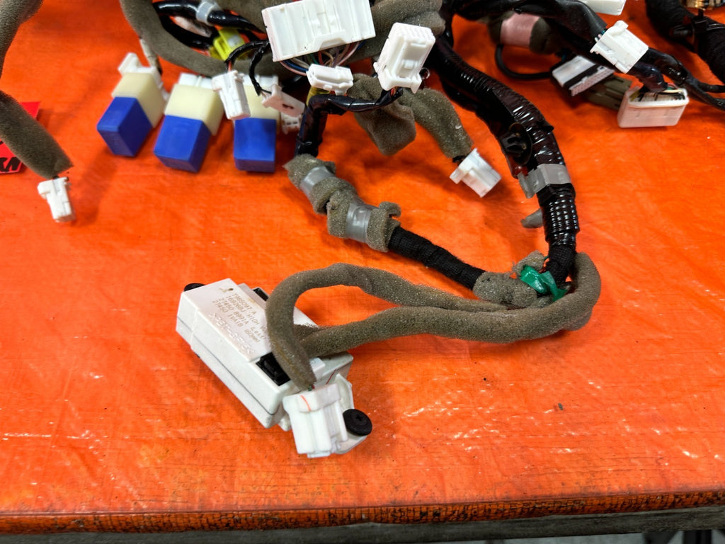 17 INFINITI Q50 RED SPORT 400 DASH BOARD CLUSTER WIRING HARNESS WIRE LOOM #31411