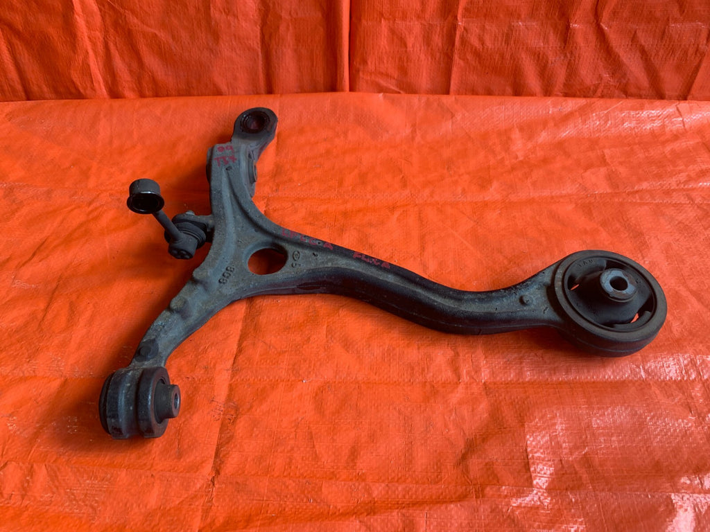 OEM 2009 09 ACURA TSX   DRIVER LEFT FRONT LOWER CONTROL ARM   GOOD BUSHINGS0