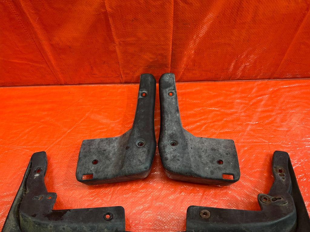 18 21 HONDA ACCORD   MUD FLAP / SPLASH GUARD SET LEFT & RIGHT FRONT REAR OEM 18420
