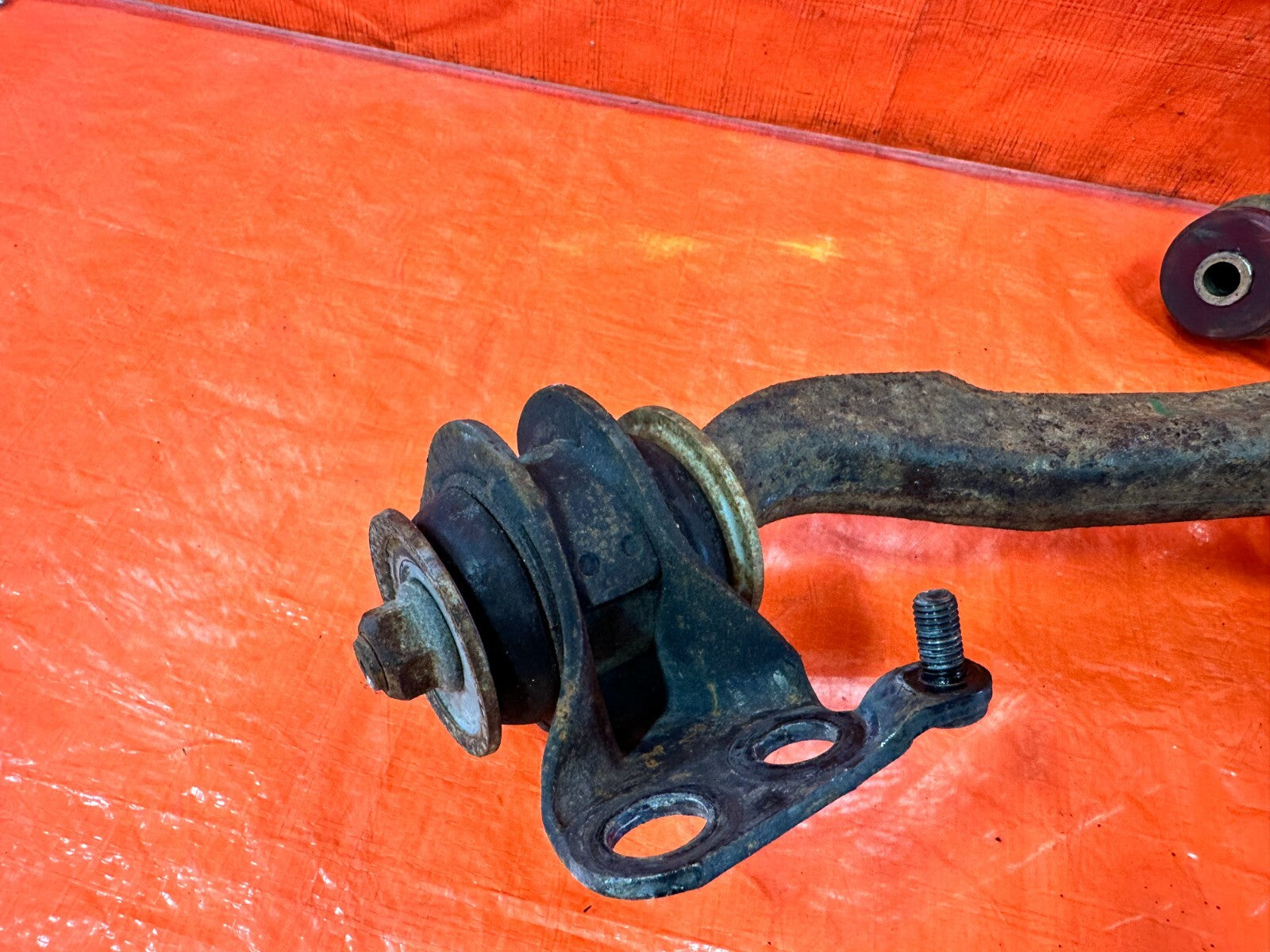 94 01 ACURA INTEGRA   LEFT AND RIGHT FRONT POLYURETHANE LOWER CONTROL ARMS #27419