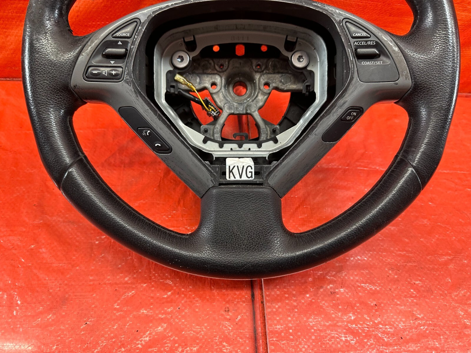 08 15 INFINITI G37 & Q60    2D COUPE  STEERING WHEEL   WEAR READ DESC   OEM #2078