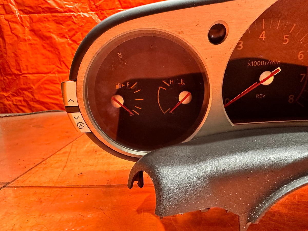 03-05 NISSAN 350Z 3.5L 6 SPEED MANUAL INSTRUMENT GAUGE CLUSTER SPEEDO OEM #3465
