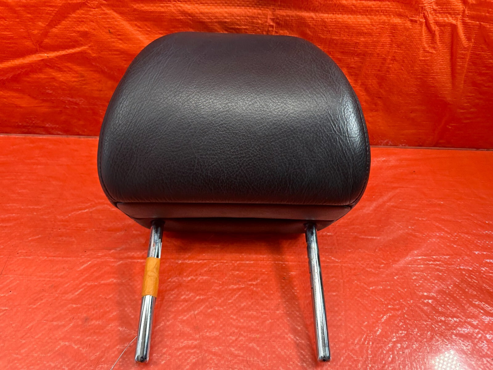 04 08 ACURA TSX   LEFT OR RIGHT   FRONT SEAT   HEAD REST BLACK COLOR   OEM 2097