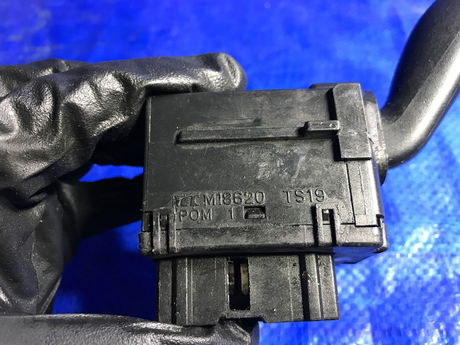 OEM 2002 2003 2004 2005 2006 HONDA CR V HEADLIGHT BLINKER TURN SIGNAL SWITCH  1