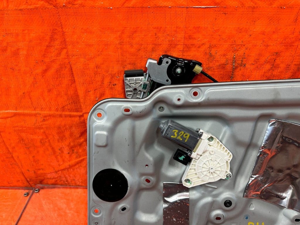 2009 2015 INFINITI Q60 G37 CONVERTIBLE RH PASSENGER WINDOW REGULATOR OEM 3294