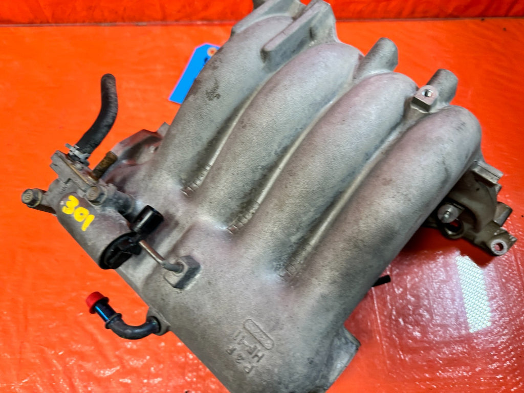 97-98 HONDA CR-V CRV - B20 - HIGH RISE - INTAKE MANIFOLD W/ IACV - OEM #3018