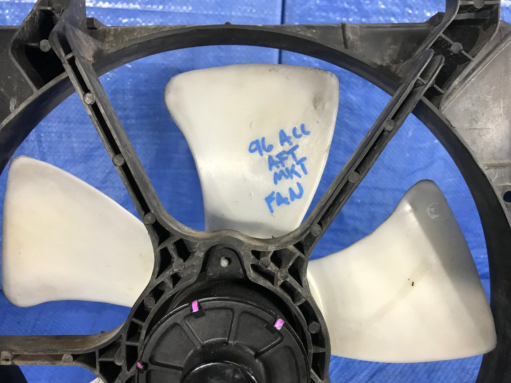 OEM 1996 HONDA ACCORD EX SEDAN 4D   RADIATOR COOLING FAN AFTERMARKET1