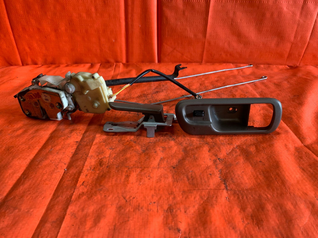 94   01 ACURA INTEGRA 4 DOOR SEDAN PASSENGER RIGHT REAR DOOR LOCK ACTUATOR OEM0