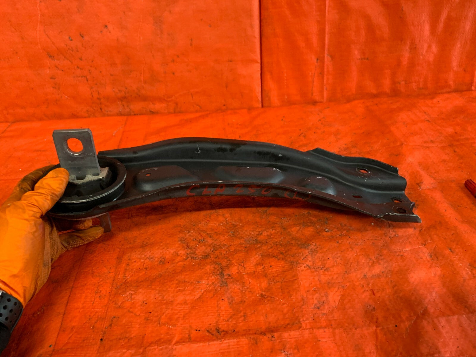 14 19 MERCEDES BENZ CLA 250   DRIVER LEFT REAR TRAILING CONTROL ARM   OEM OE4