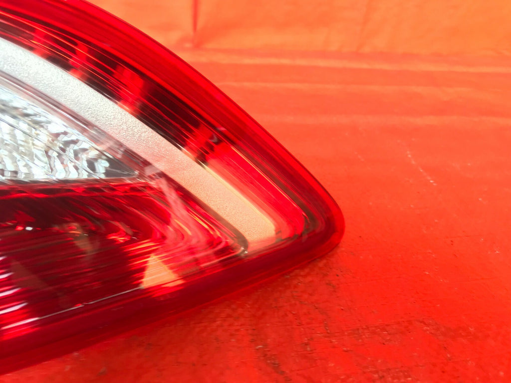 OEM 2014 2015 2016 FORD ESCAPE PASSENGER RIGHT INNER TAIL LIGHT LAMP 14 15 163