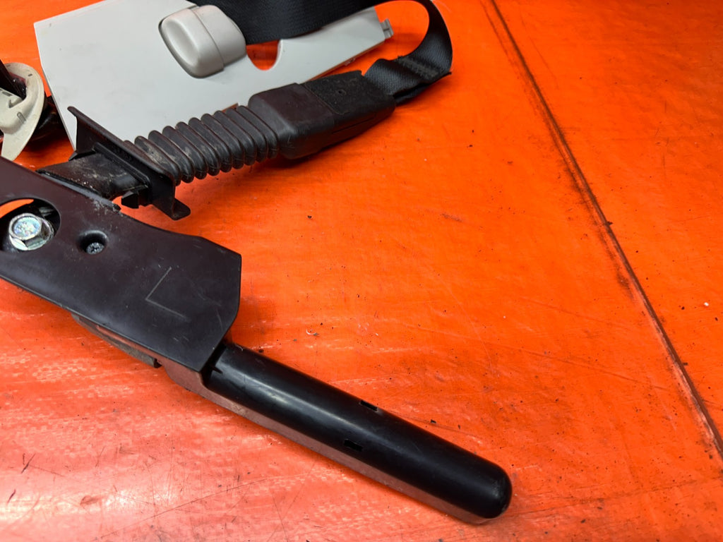 14-24 INFINITI Q50 4D 3.7L 3.0T LEFT FRONT DRIVER SEAT BELT RETRACTOR OEM #Q504