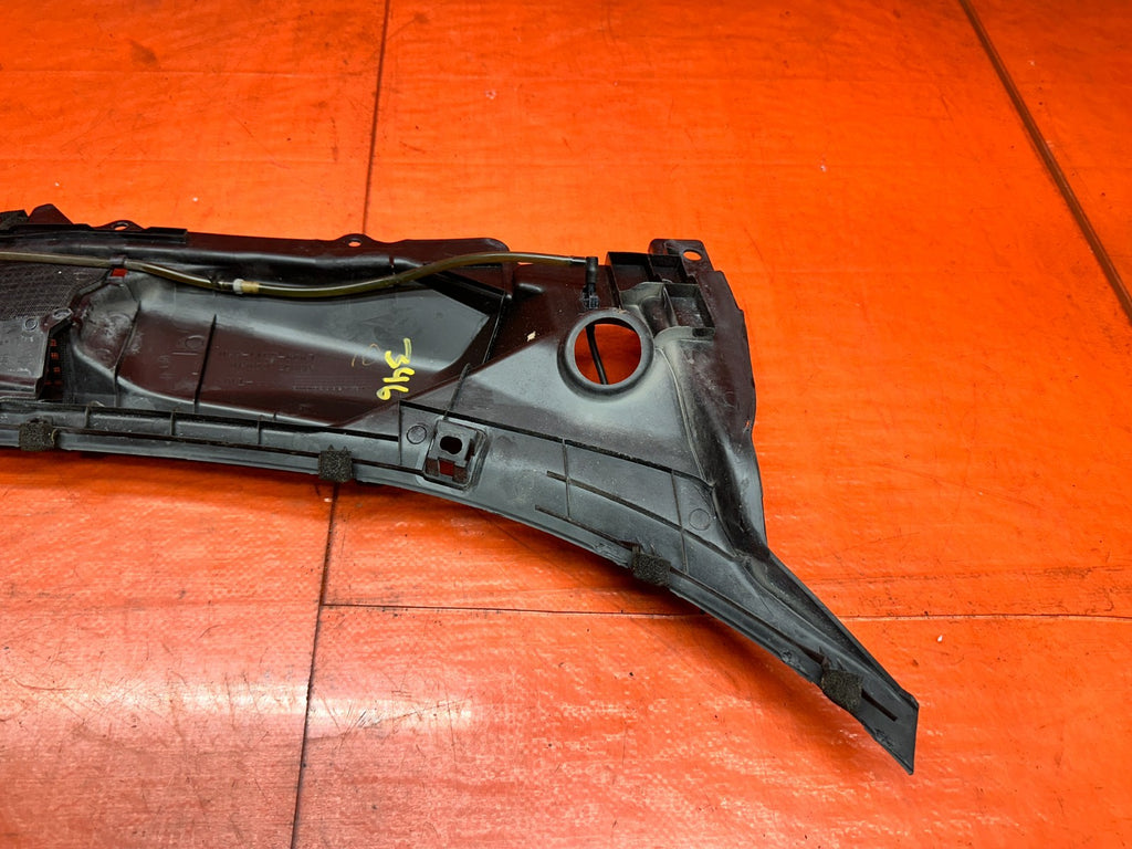03-08 NISSAN 350Z - DRIVER LEFT WINDSHIELD COWL TRIM - OEM #34610