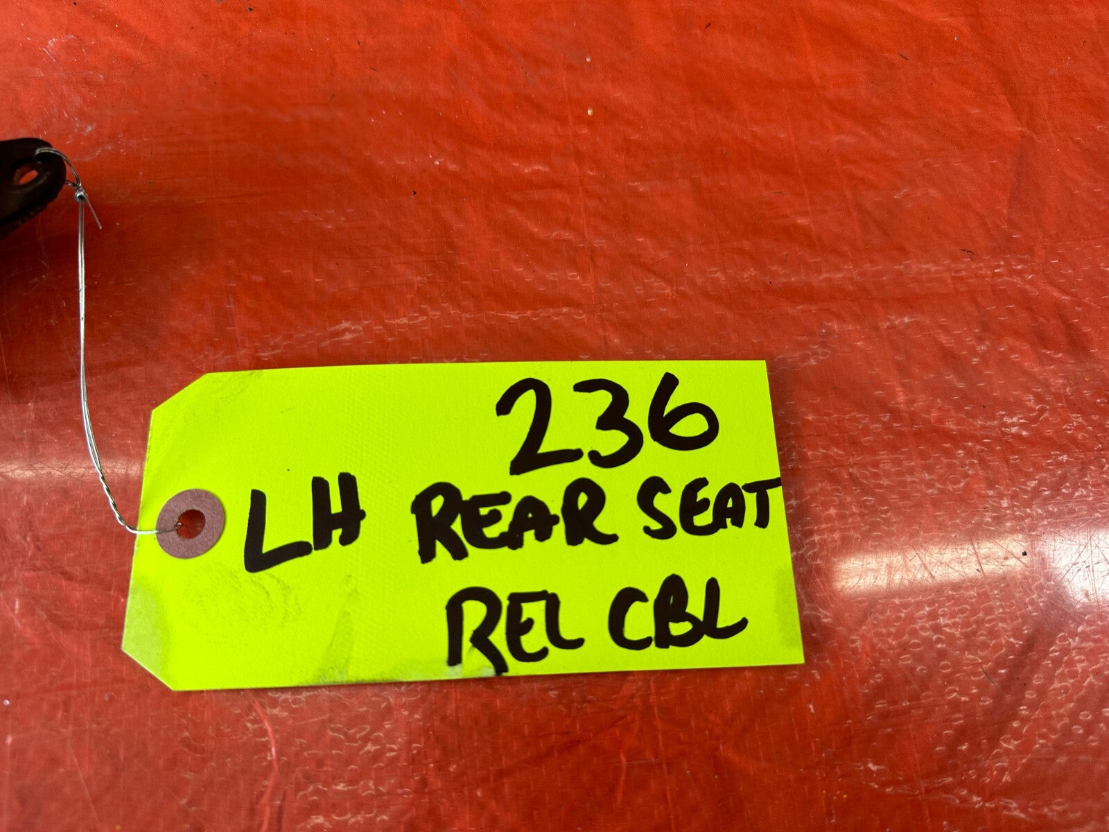 92 95 HONDA CIVIC   2D COUPE   SEAT RELEASE LATCH   DRIVER LEFT SIDE   OEM #2361